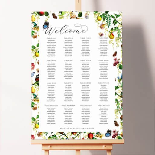 Custom wedding seating chart in 